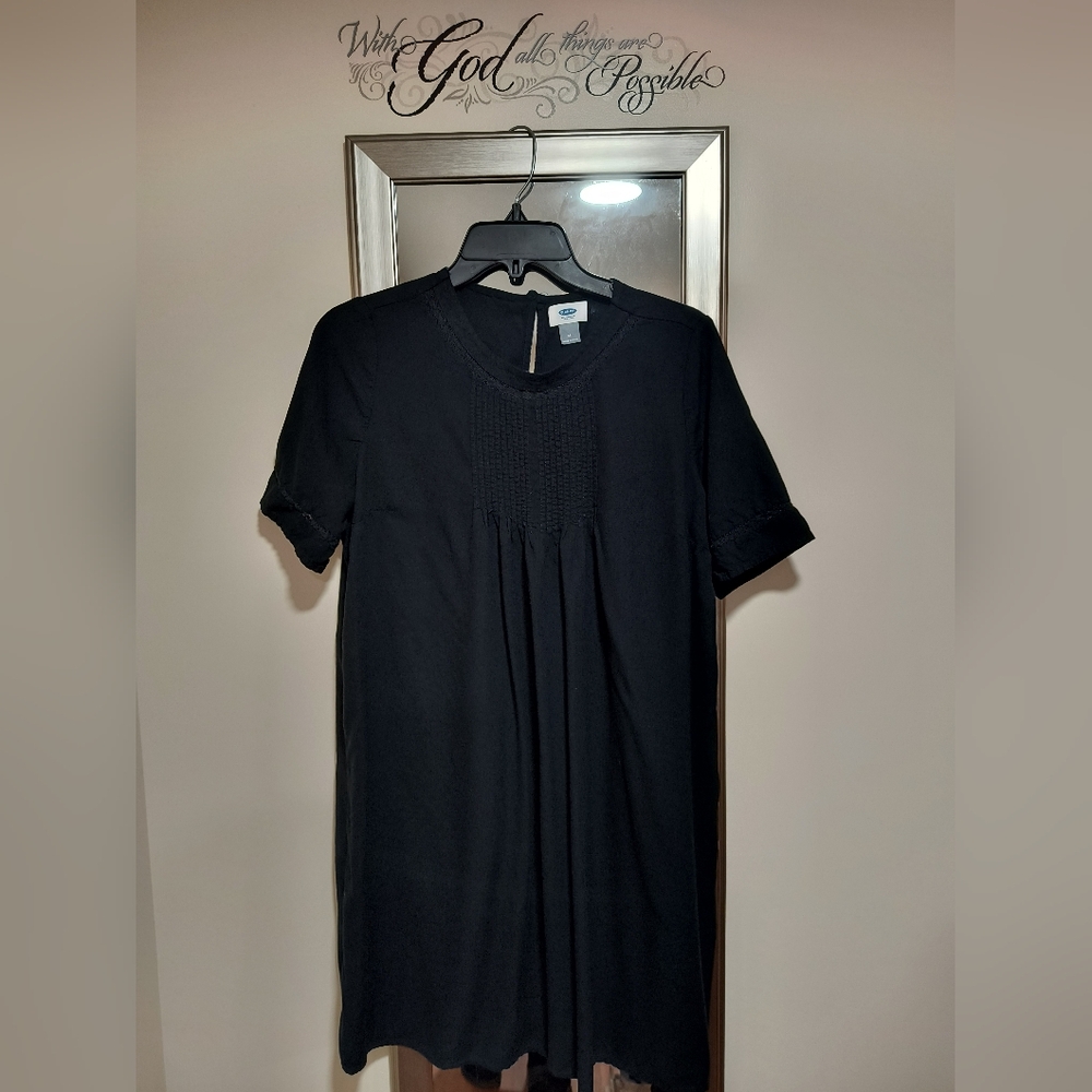 Black Short Sleeve Old Navy Medium Tunic Top